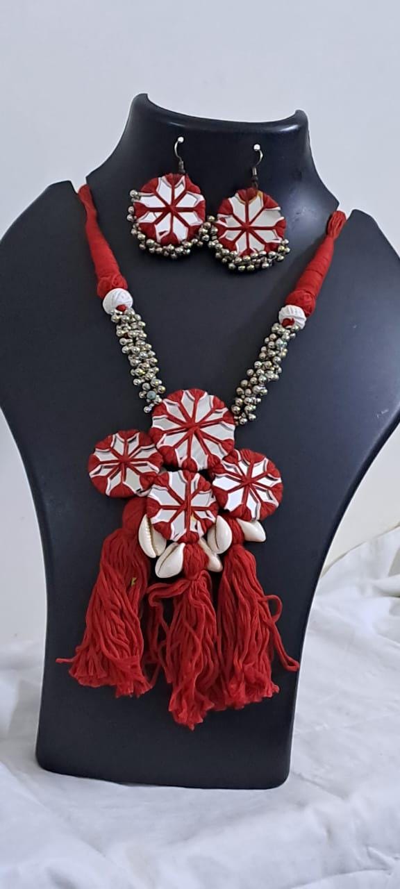 Stunning handmade Kutch Glass work necklace with matching glass work earrings