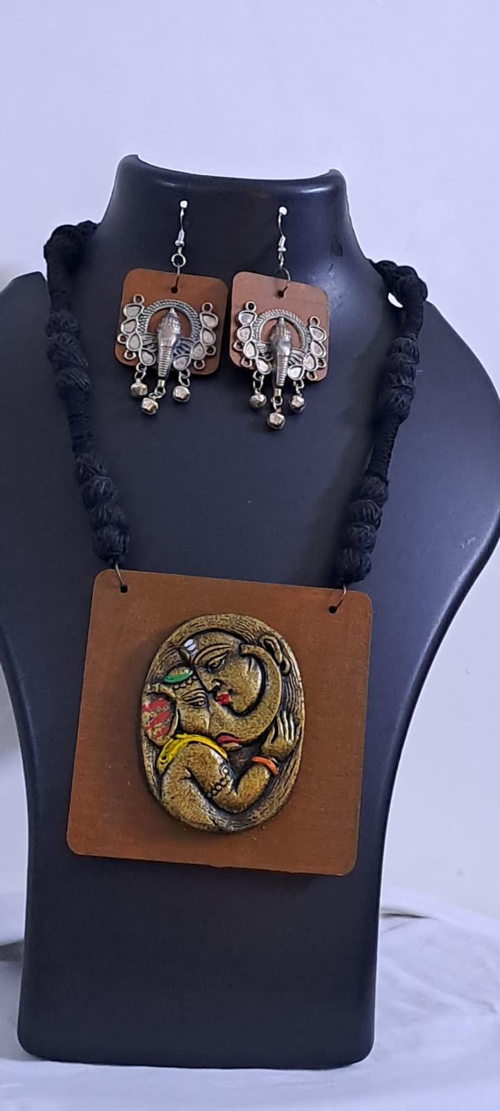 Terracotta Ganesha n Parvati necklace set