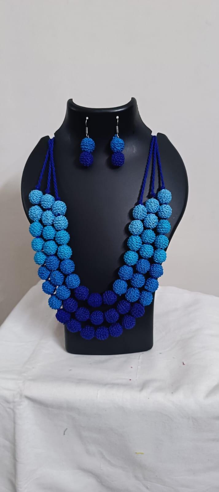 Exclusive 3 layered blue thread beads necklace set with matching earrings
