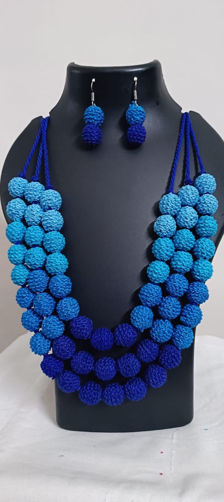 Exclusive 3 layered blue thread beads necklace set with matching earrings