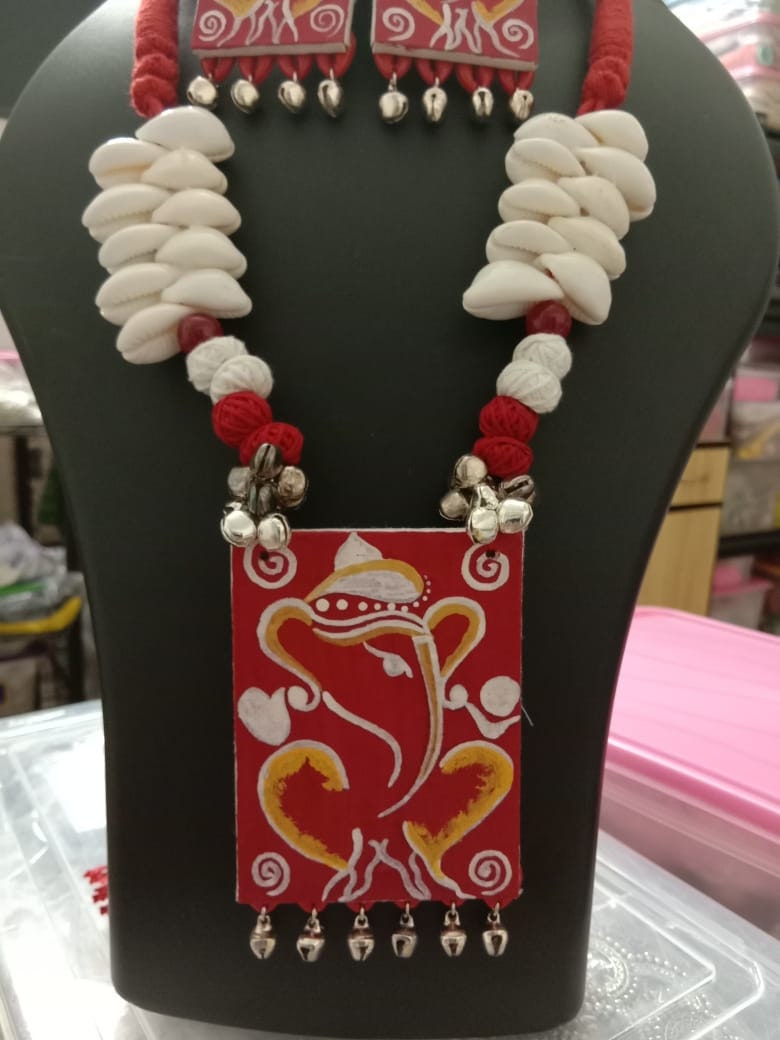 Hand painted Ganesha Jewellery Set