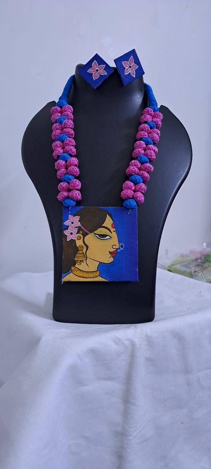 Handpainted fabric jewellery set with matching earrings
