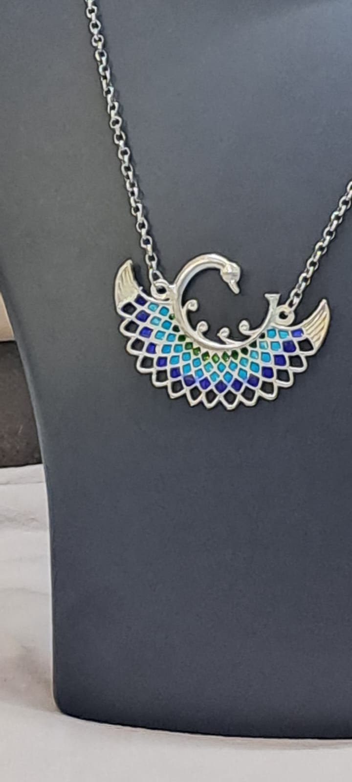 Silver oxidised chain with swan pendant