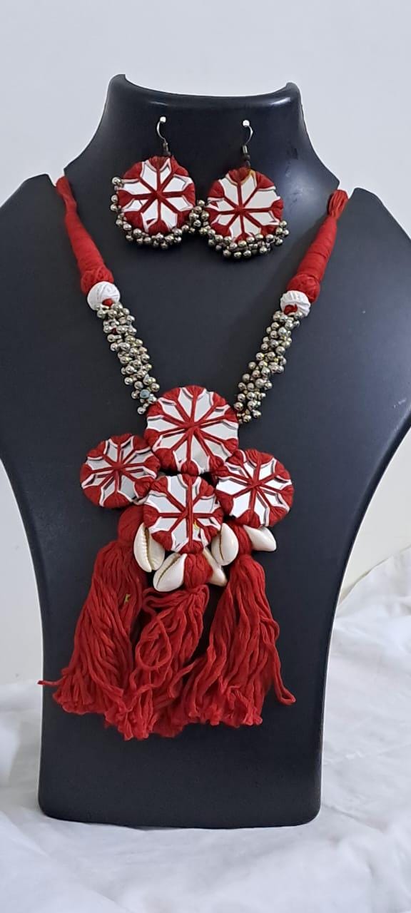 Stunning handmade Kutch Glass work necklace with matching glass work earrings