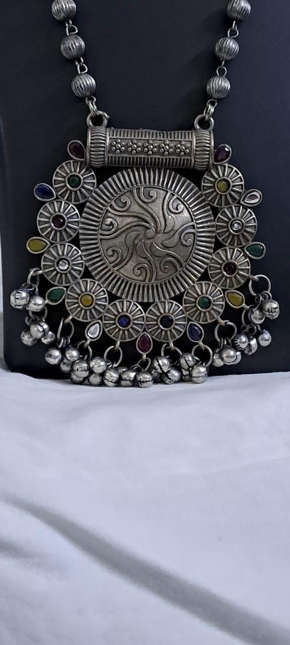 Exclusive light weight silver oxidised set.