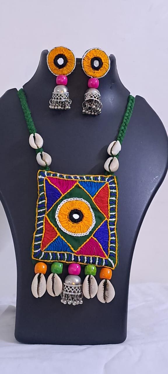 Hand embroidered Kutch Pattern fabric necklace set with matching earrings