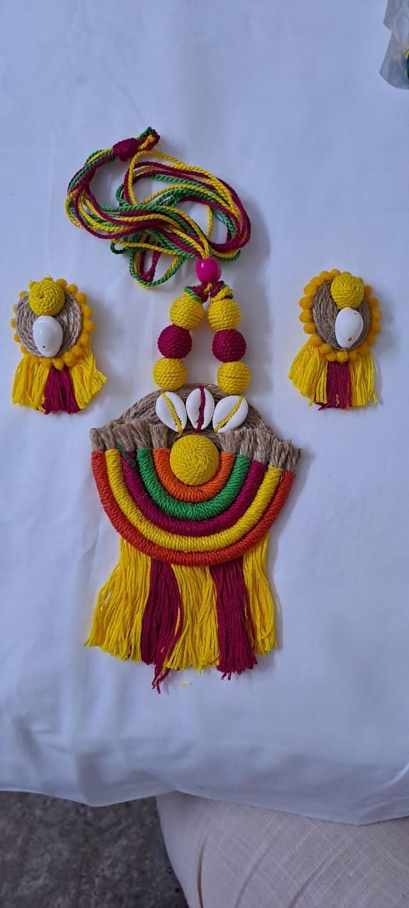 Exclusive multicoloured thread necklace set with jute n thread pendant n matching earrings