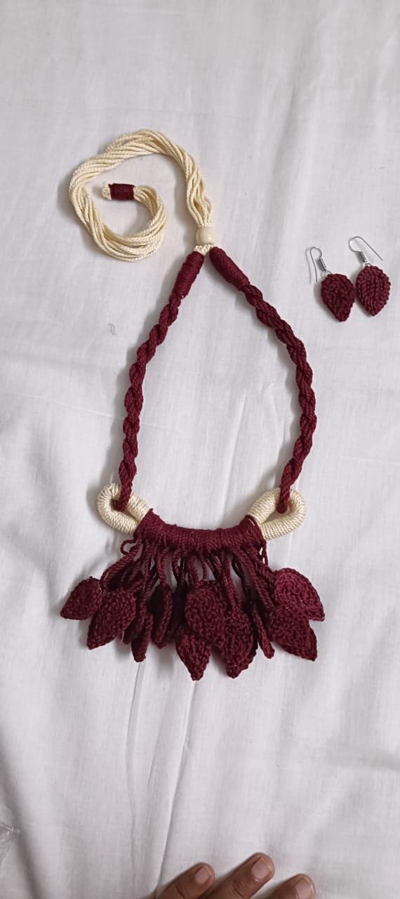 Maroon Crochet thread necklace set with leaf fringes and matching earrings