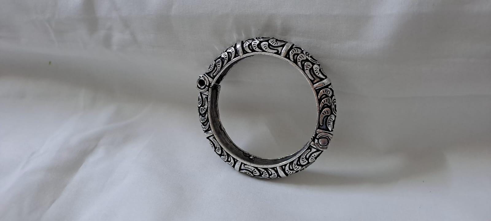 Silver oxidised bracelet/kada