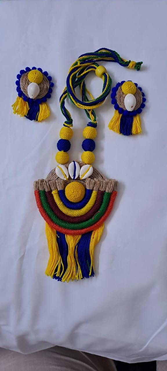 Exclusive multicoloured thread necklace set with jute n thread pendant n matching earrings