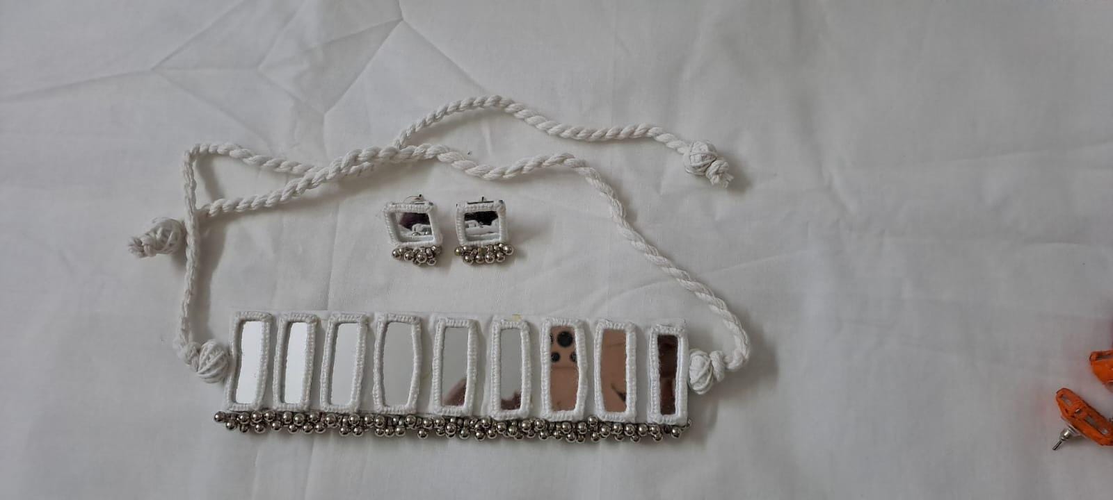 Kutchwork glass necklace set with matching earrings