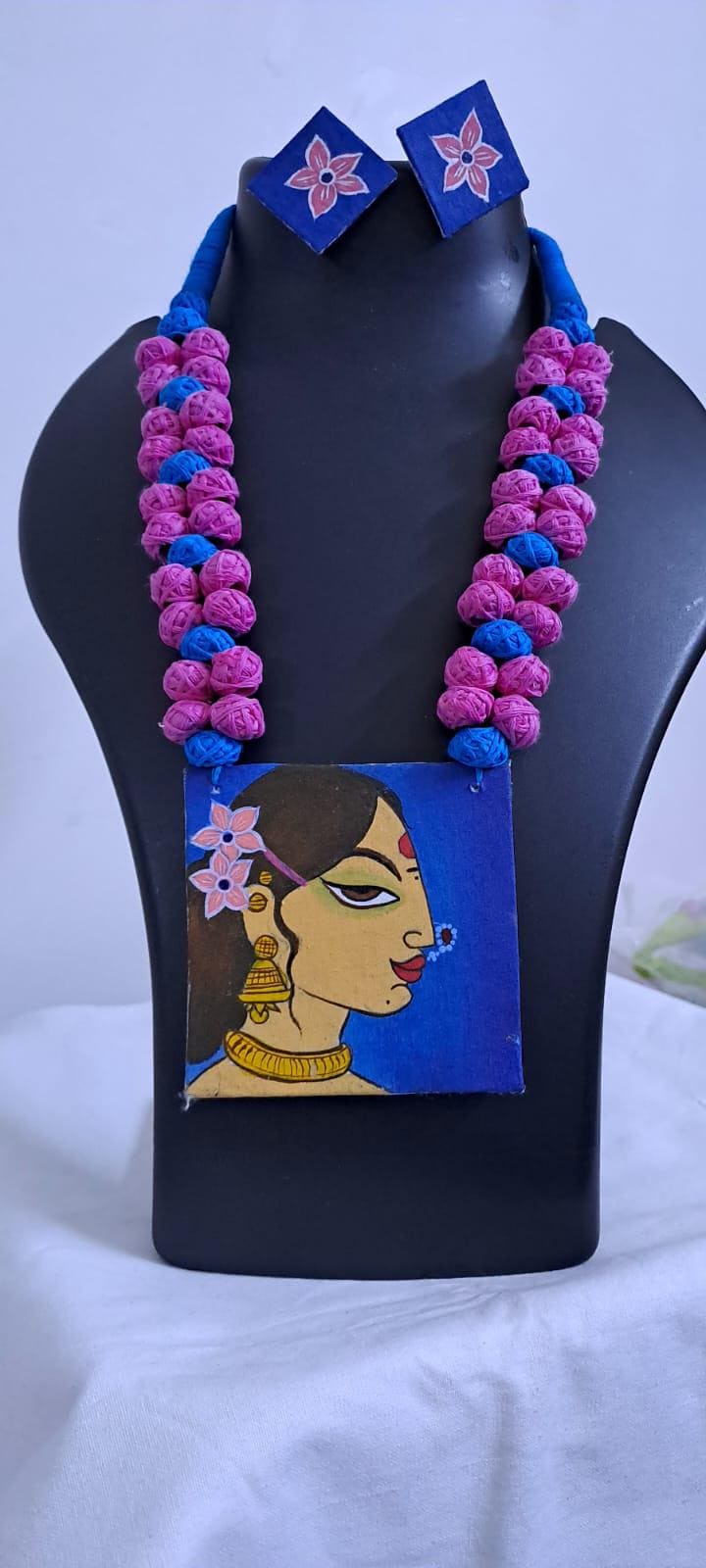 Handpainted fabric jewellery set with matching earrings