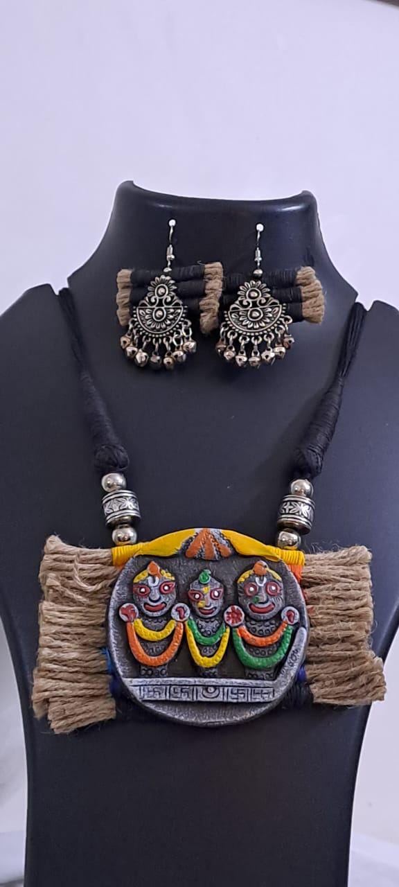 Terracotta Lord Jagannath pendant jute necklace set with matching earrings