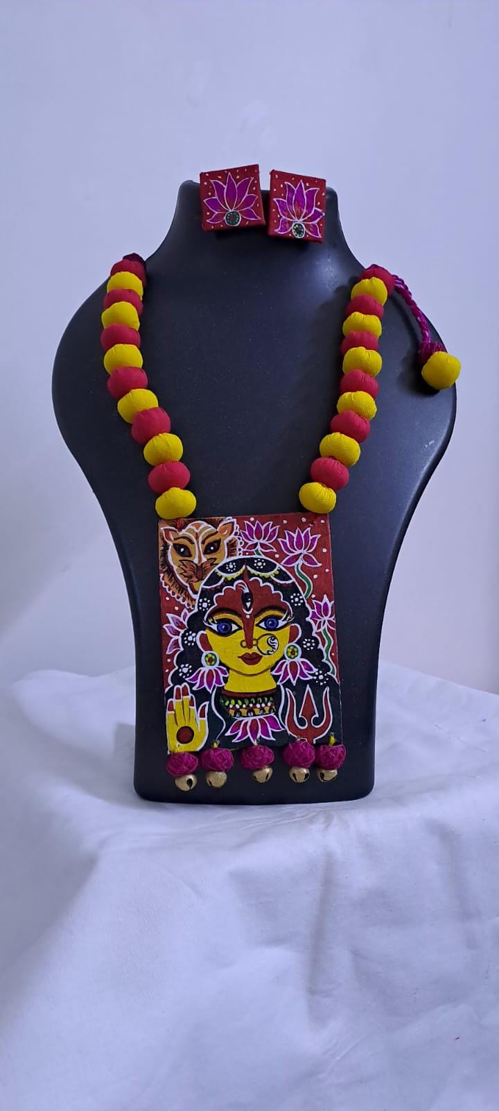 Handpainted fabric jewellery set with matching earrings