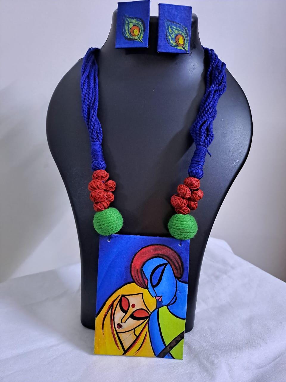 Handpainted fabric jewellery set with matching earrings