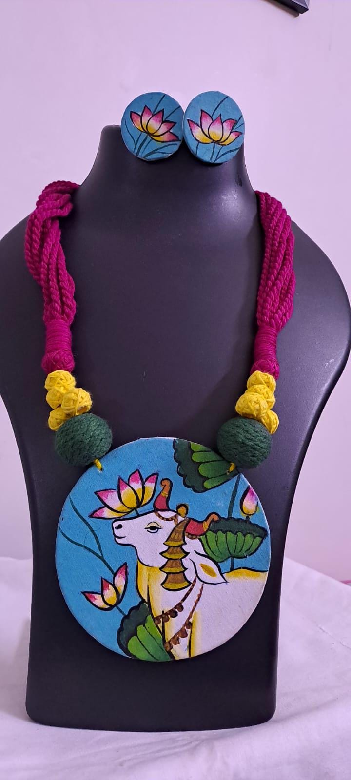 Handpainted fabric jewellery set with matching earrings