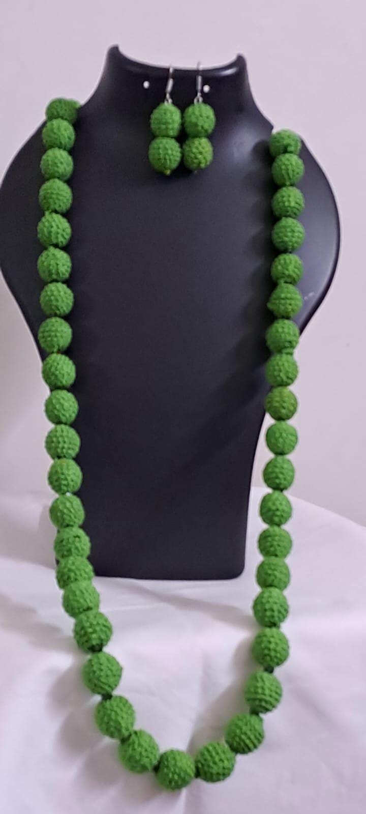 Exclusive green thread beads long necklace set with matching earrings