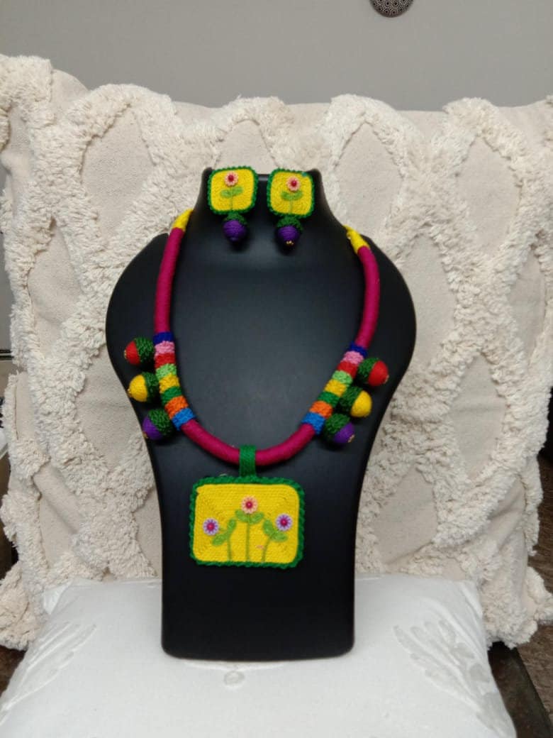 Handmade thread jewellery for summers