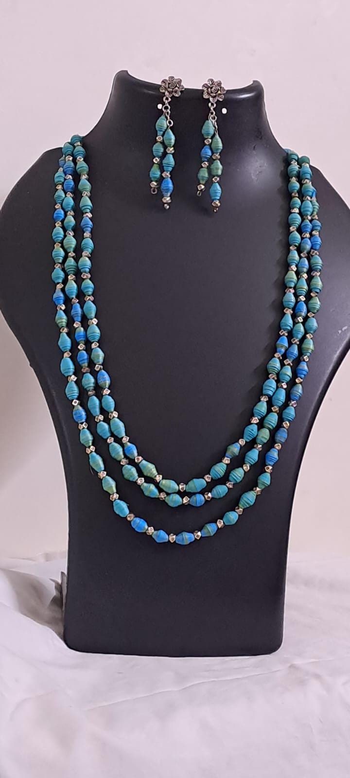 Blue paper beads necklace set