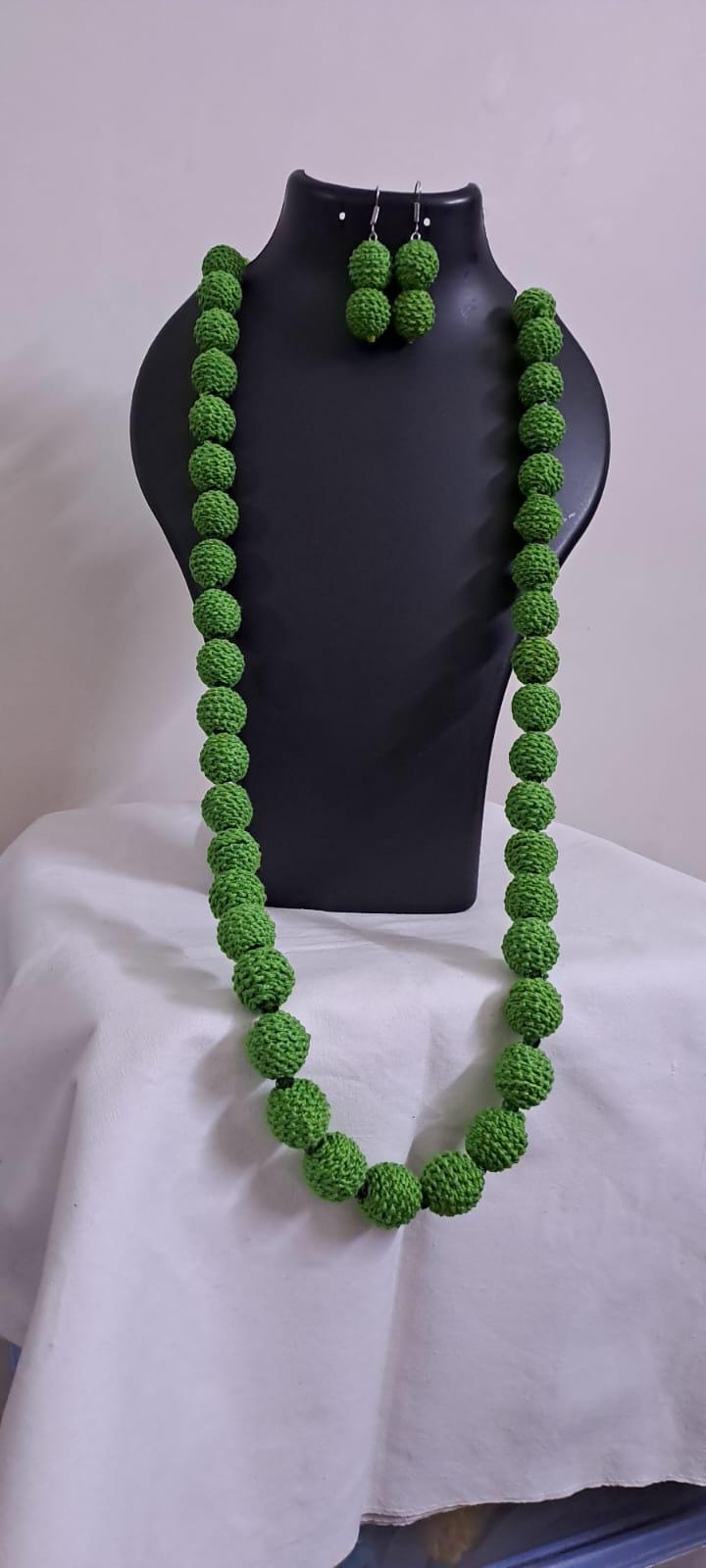 Exclusive green thread beads long necklace set with matching earrings