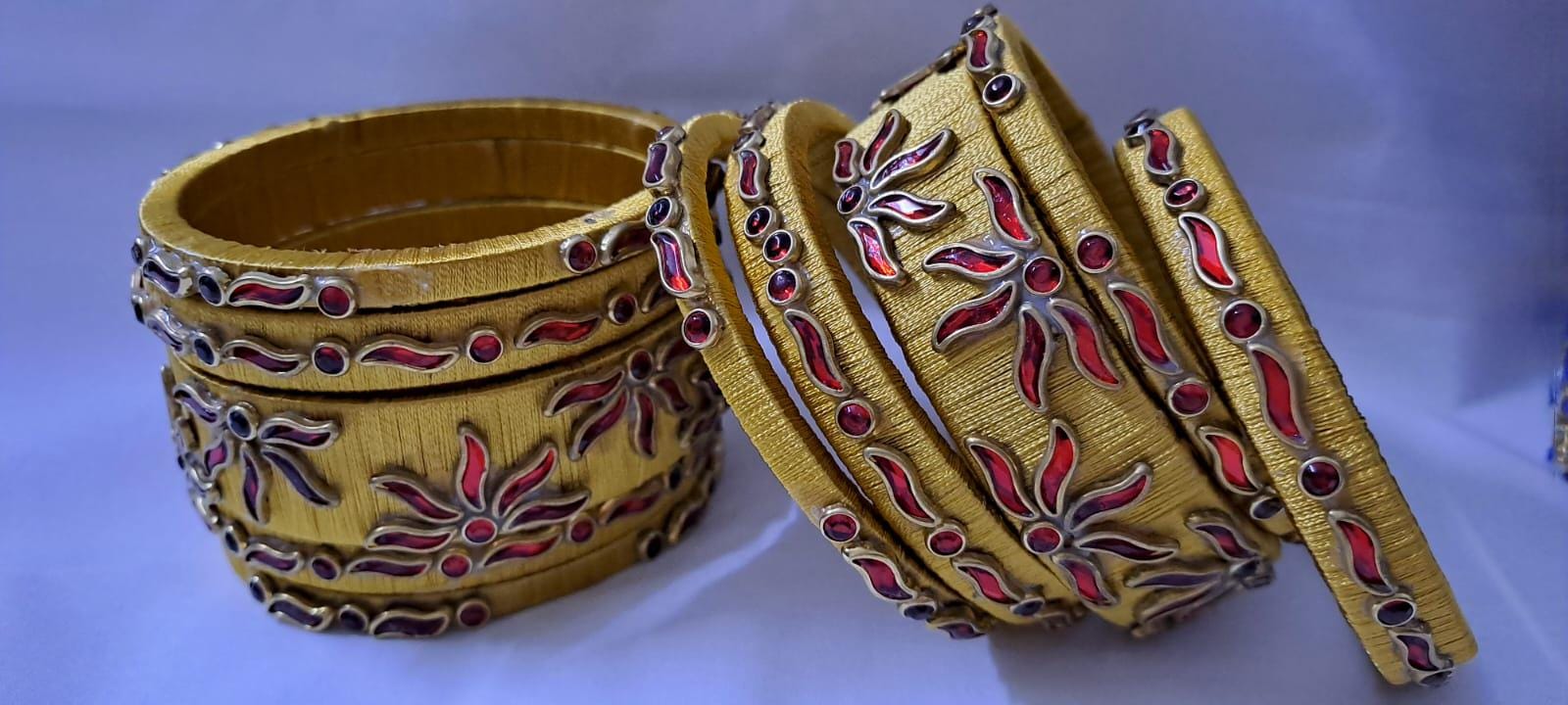 Golden colour traditional thread kundan bangles with zari bangle box