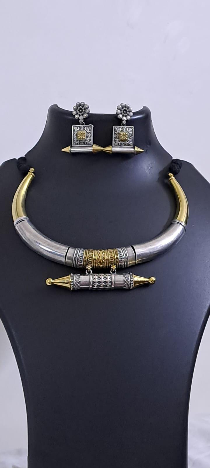 Exclusive silver oxidised hasuli set with matching earrings