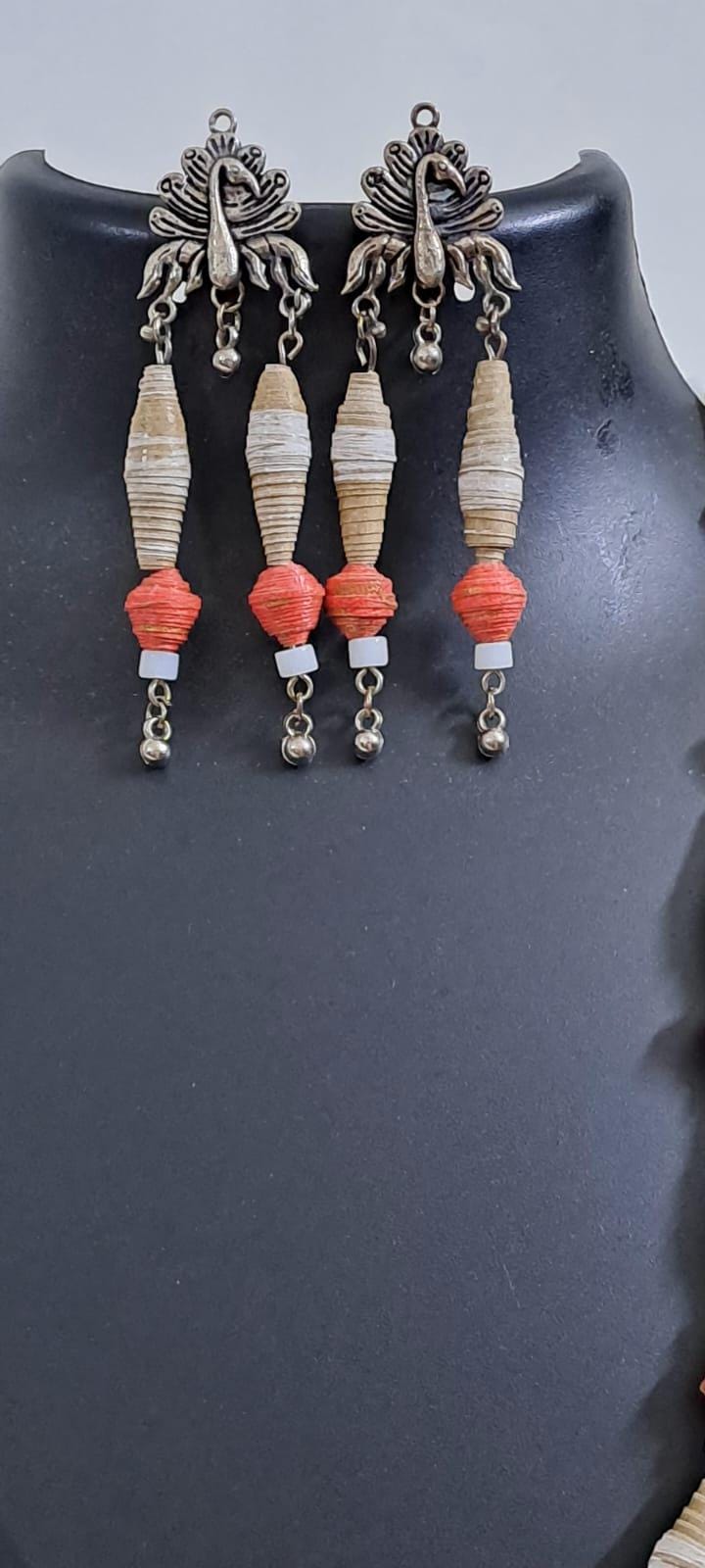 Red n brown paper beads necklace set