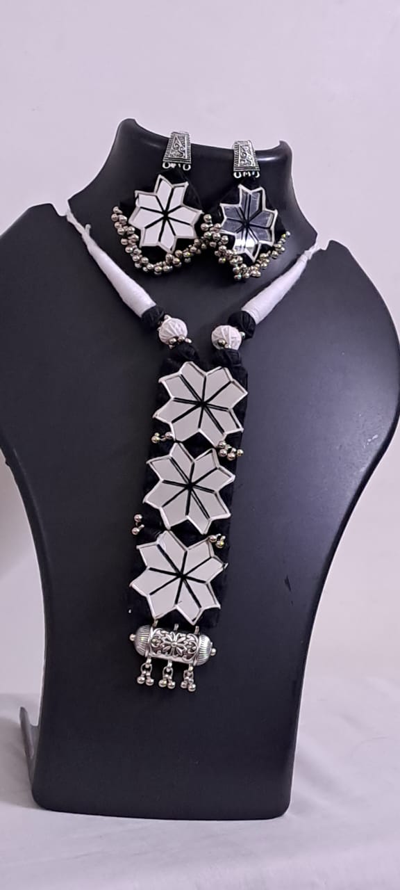 Kutch Classwork Jewellery