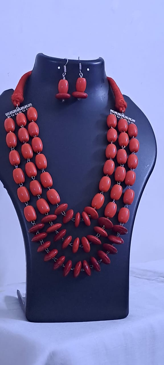 Multilayered Beads Necklace Set