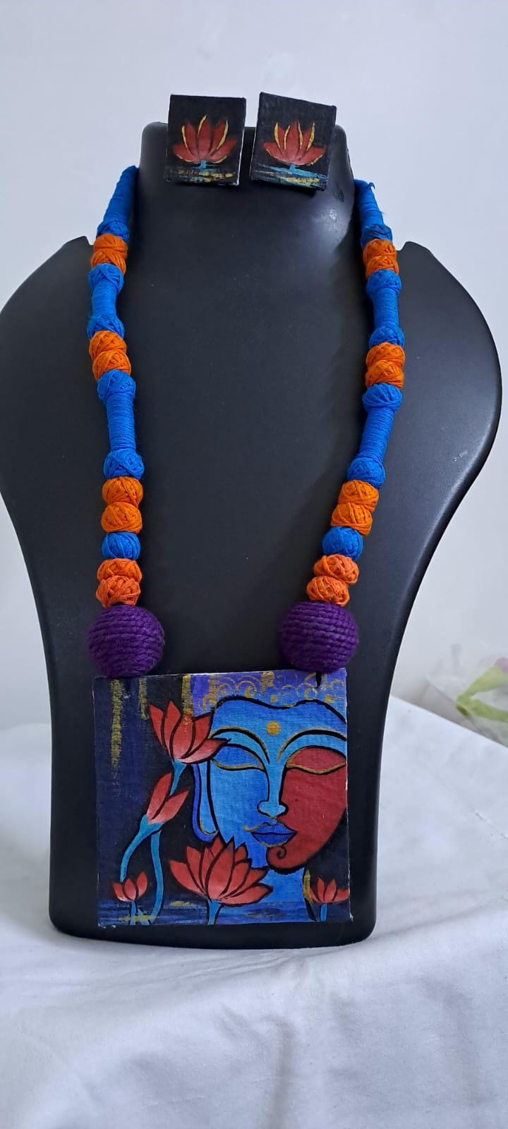 Handpainted fabric jewellery set with matching earrings