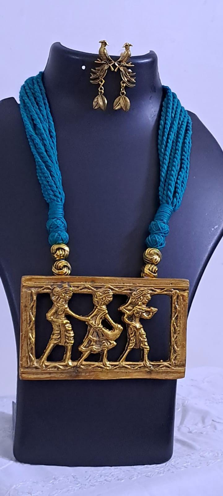 Sea green thread necklace set with dokra pendant n matching earrings