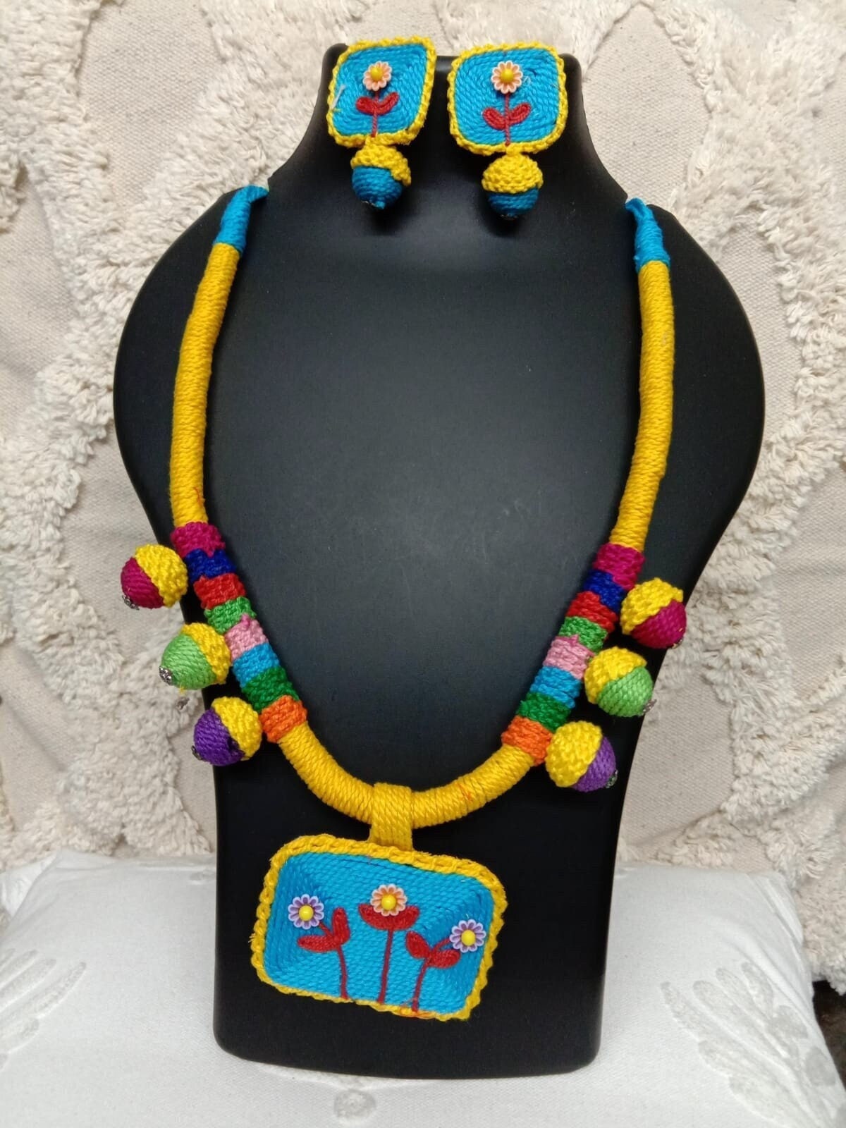 Handmade thread jewellery for summers