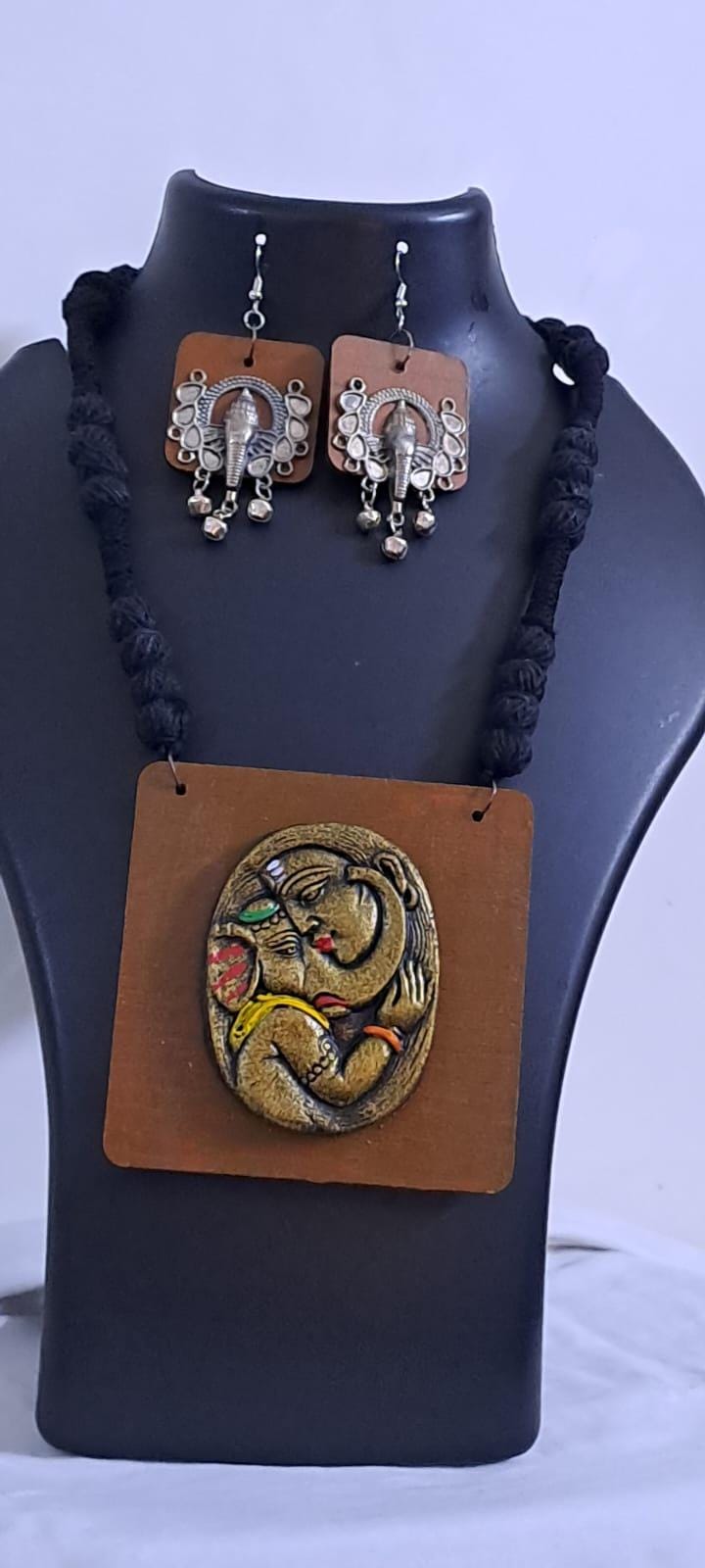 Terracotta Ganesha n Parvati necklace set