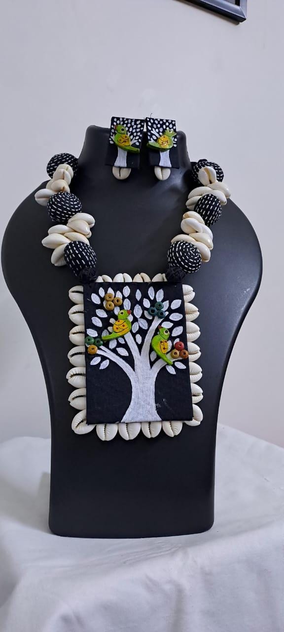 Handpainted fabric jewellery set with matching earrings
