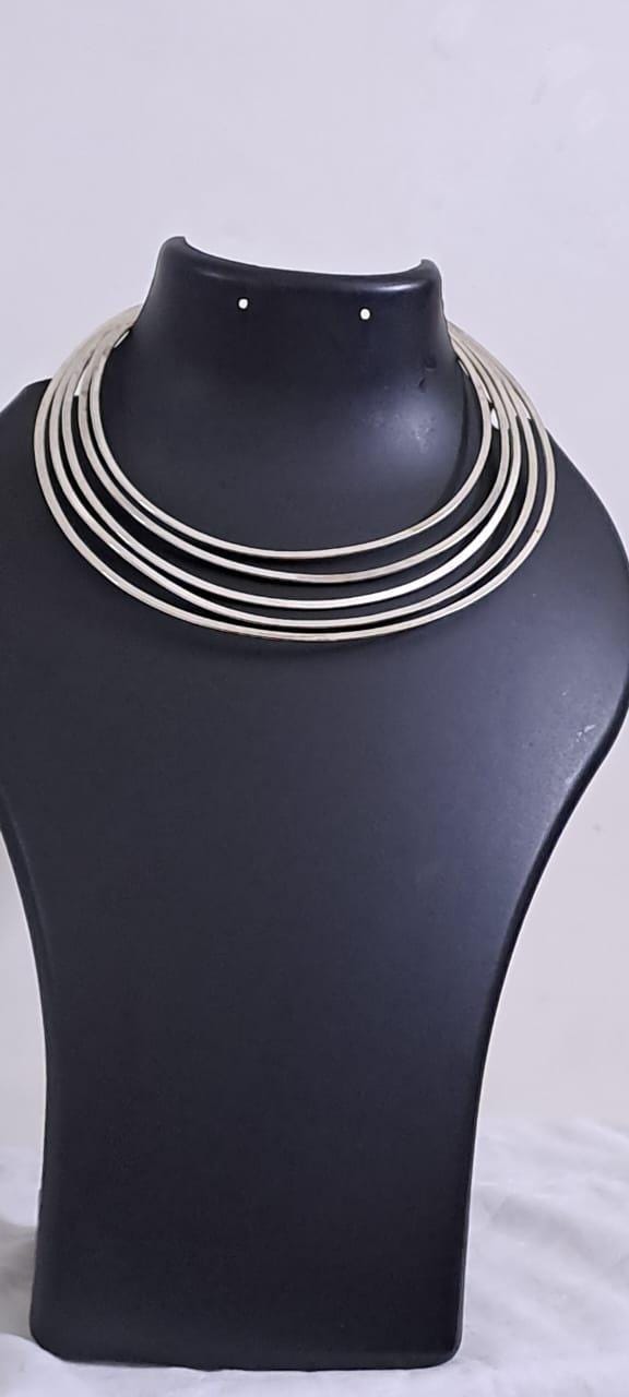 Exclusive multi layered  wired silver oxidised neckband