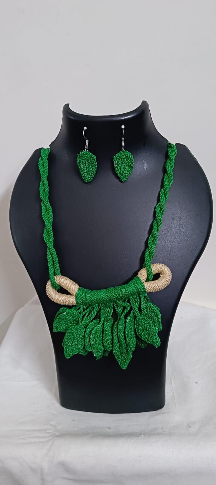 Green Crochet thread necklace set with leaf fringes and matching earrings