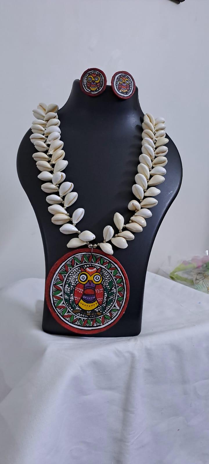 Handpainted fabric jewellery set with matching earrings