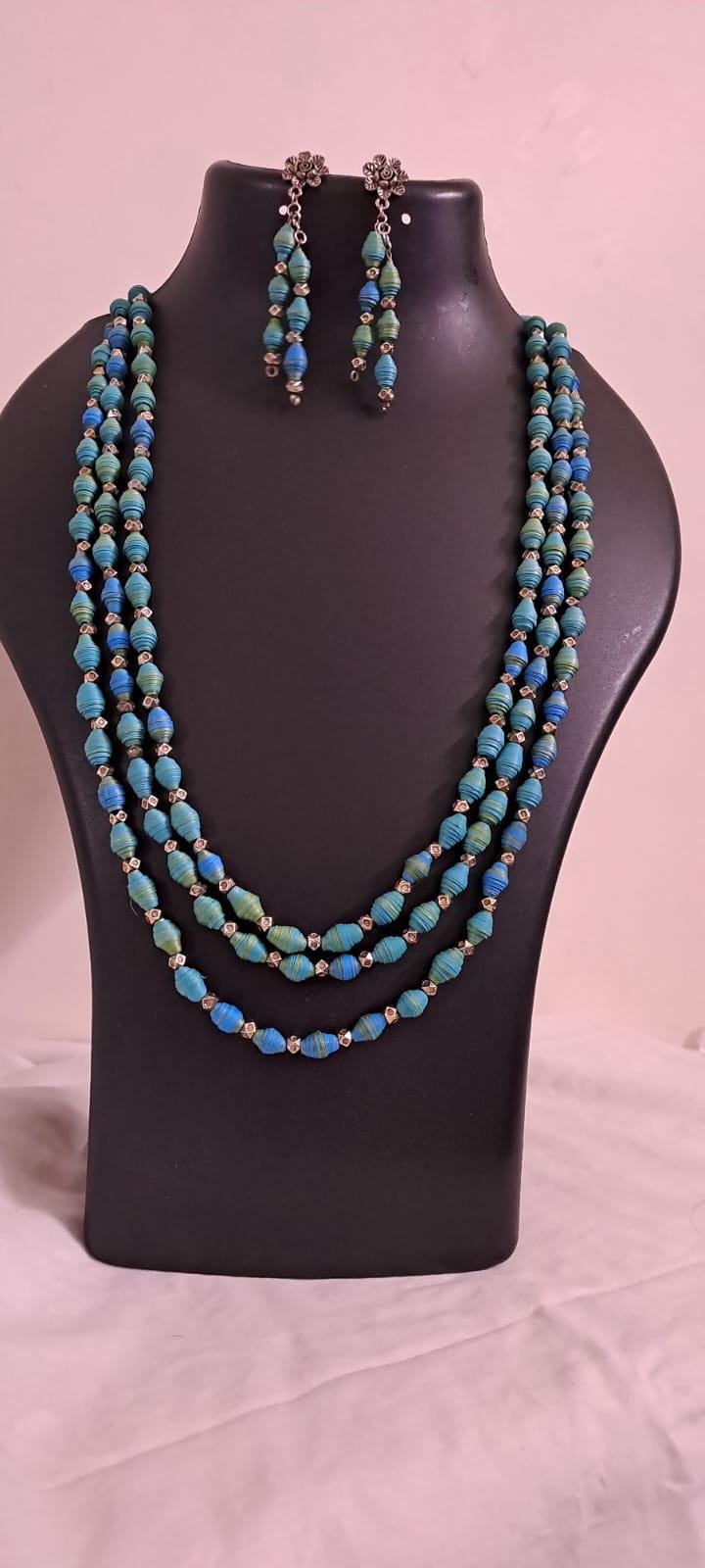 Blue paper beads necklace set