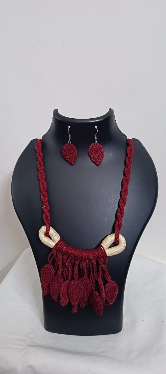 Maroon Crochet thread necklace set with leaf fringes and matching earrings