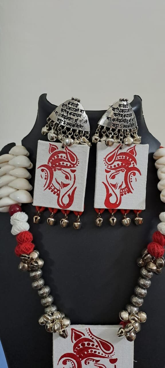 Hand painted Ganesha Jewellery Set