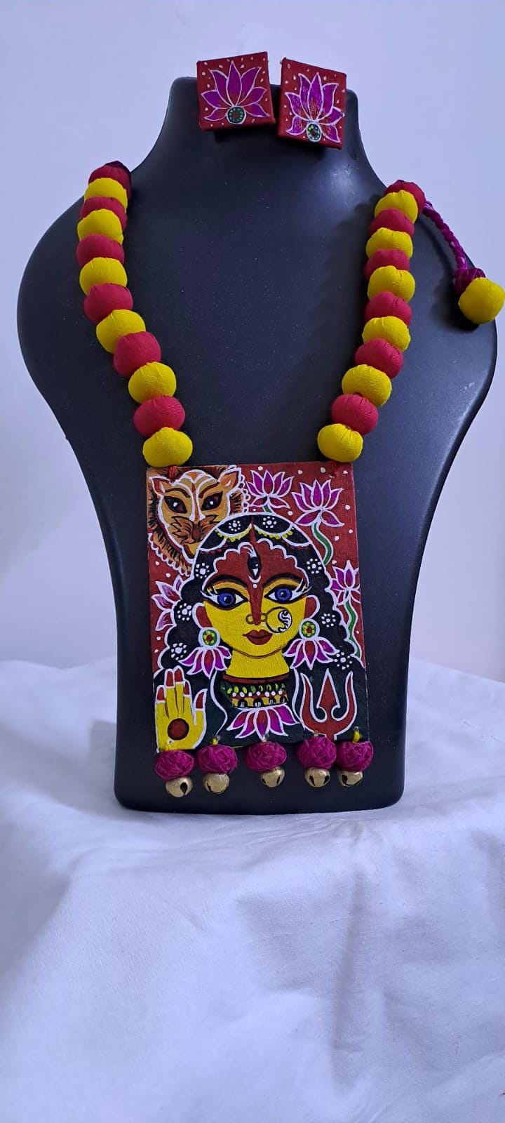 Handpainted fabric jewellery set with matching earrings