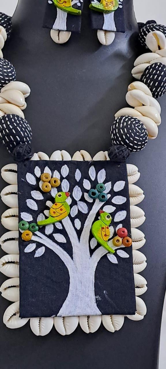 Handpainted fabric jewellery set with matching earrings