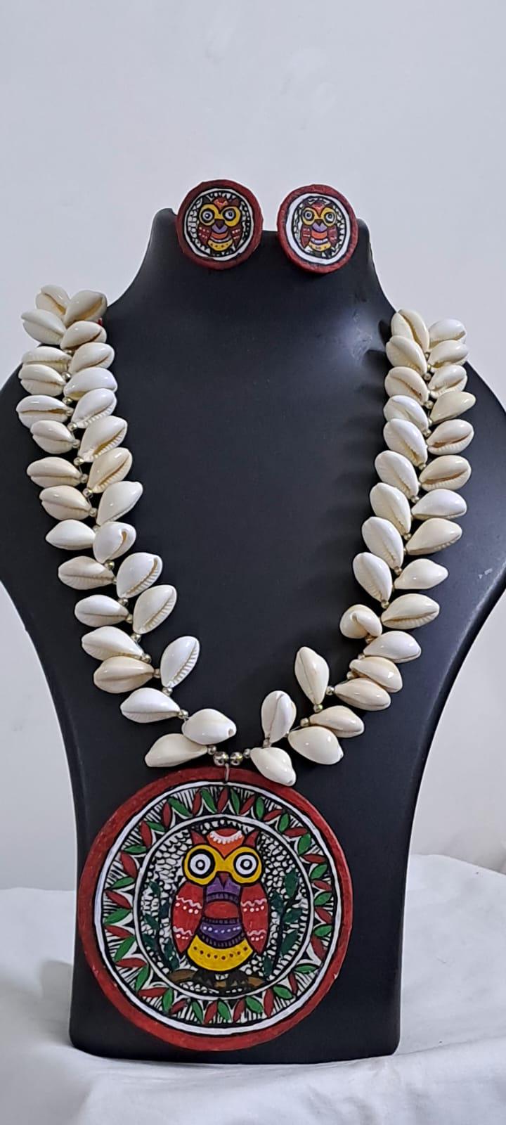 Handpainted fabric jewellery set with matching earrings