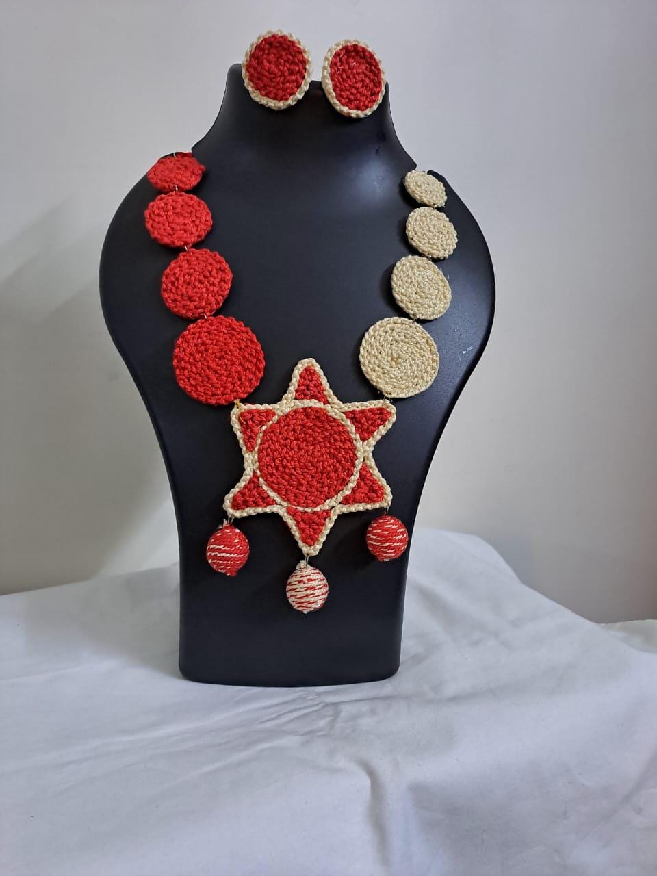 Handmade crochet jewellery set with star pendant n matching earrings