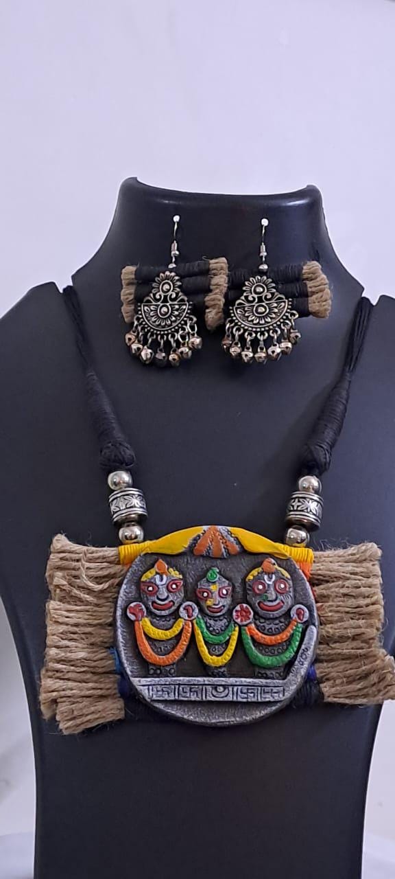 Terracotta Lord Jagannath pendant jute necklace set with matching earrings