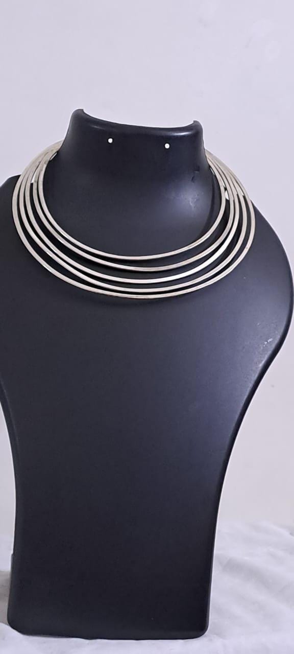Exclusive multi layered  wired silver oxidised neckband