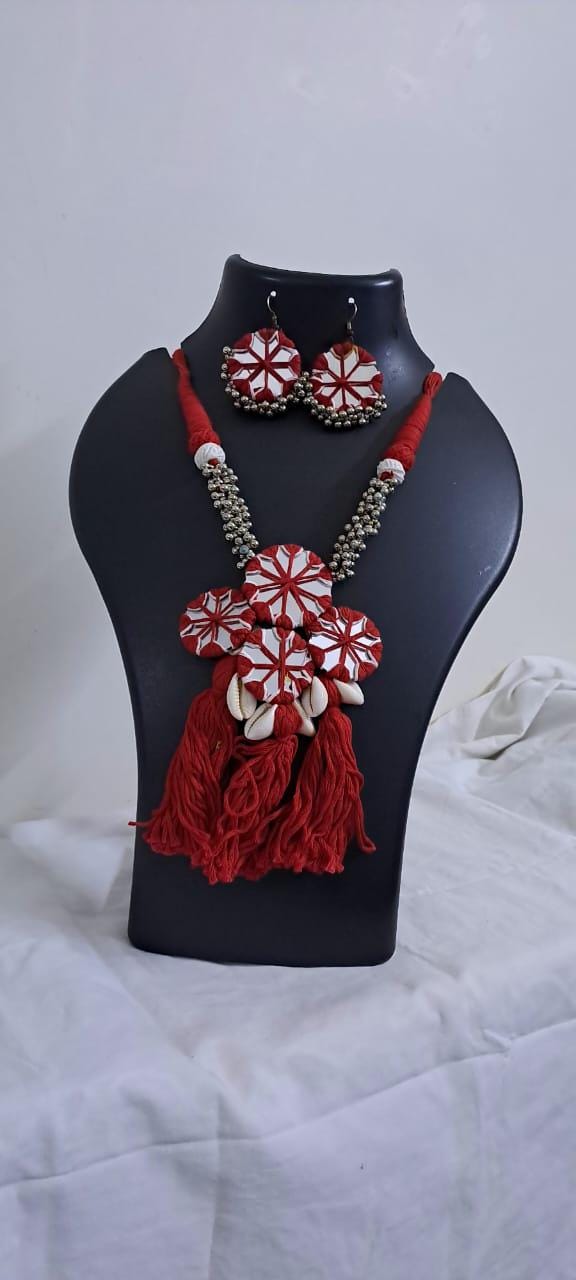 Stunning handmade Kutch Glass work necklace with matching glass work earrings