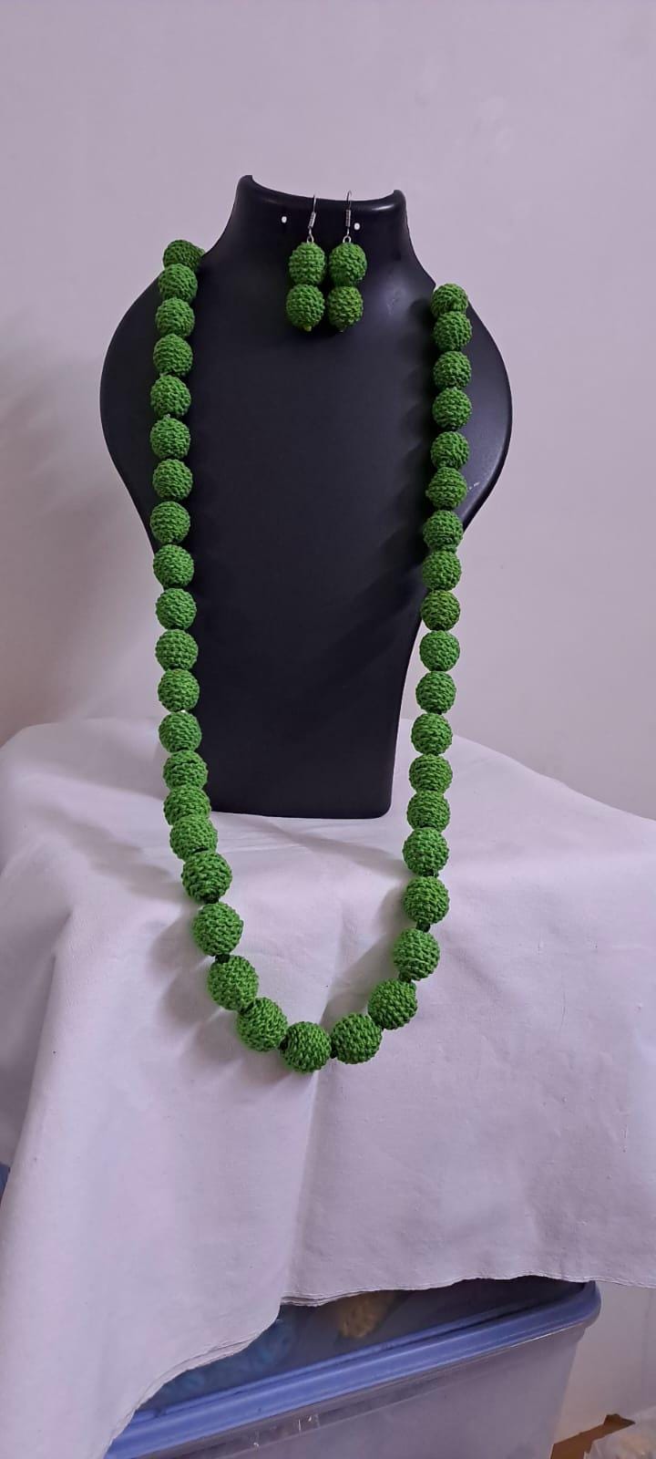 Exclusive green thread beads long necklace set with matching earrings