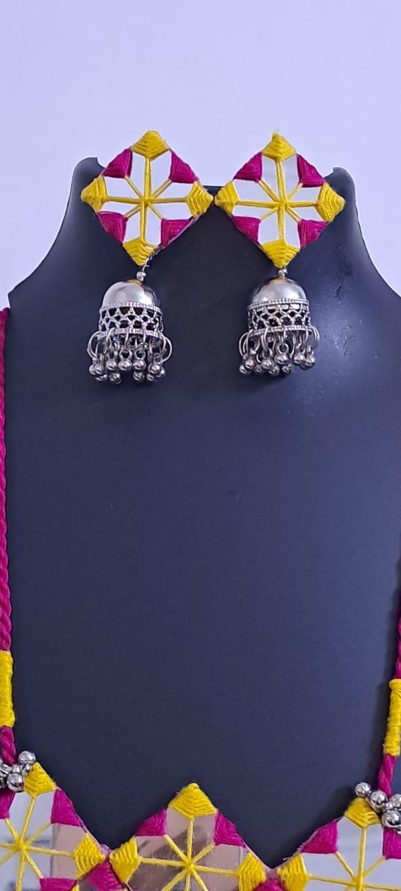 Kutchwork glass necklace set with matching earrings