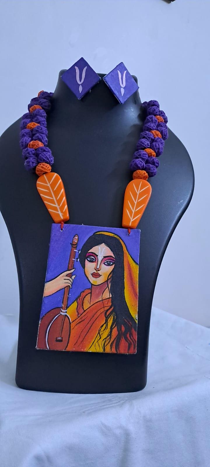 Handpainted fabric necklace set with earrings